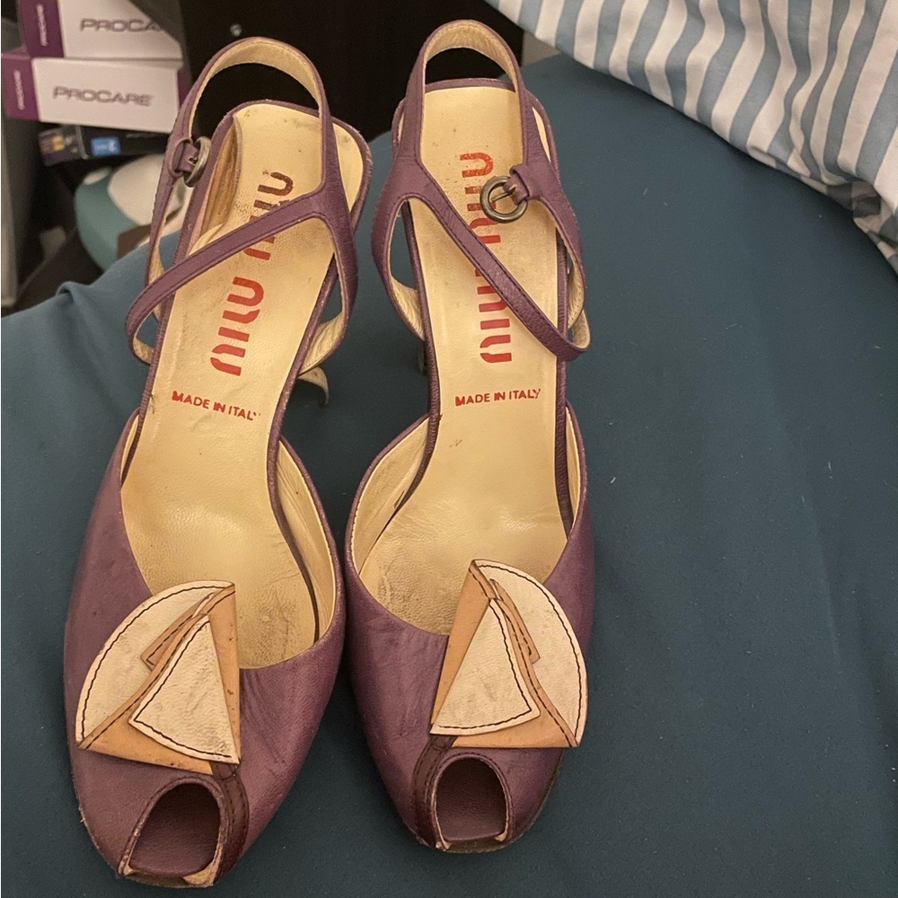 Miu Miu vintage flower design purple leather heels 37.5